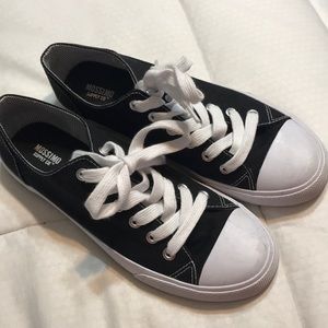 Size 8 target brand, converse look a likes